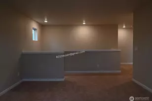 601 Deusen Ln N, Enumclaw, WA 98022 - Photo 19