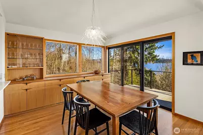 7756 58th Avenue NE, Seattle, WA 98115 - Photo 11