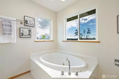 2255 Aviator Lane, Oak Harbor, WA 98277 - Photo 21
