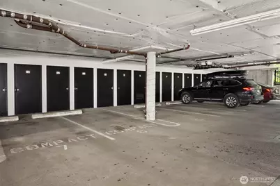 600 Malden Avenue E #102, Seattle, WA 98112 - Photo 23