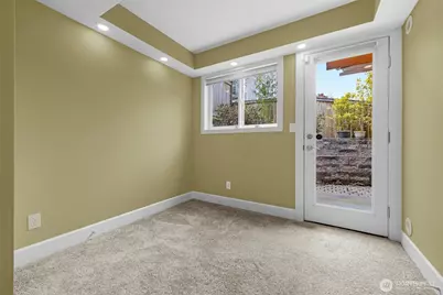 2118 W Ruffner Street, Seattle, WA 98199 - Photo 23