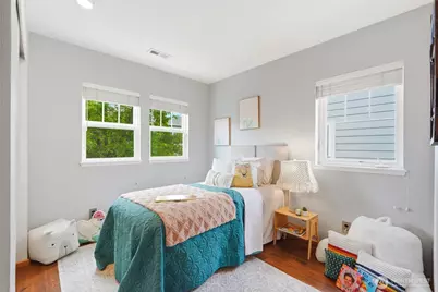 2712 S Irving Street, Seattle, WA 98144 - Photo 23