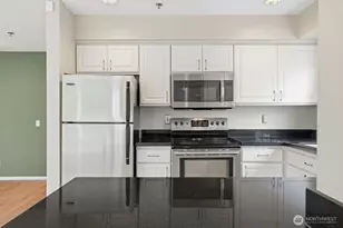 2116 California Ave SW, Seattle, WA 98116 - Photo 17