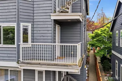 2116 California Avenue SW #201, Seattle, WA 98116 - Photo 29