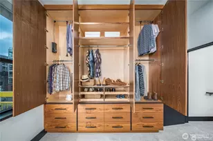 615 E Pike St, Seattle, WA 98122 - Photo 19