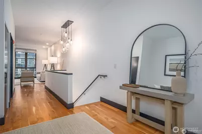 615 E Pike Street #303, Seattle, WA 98122 - Photo 5