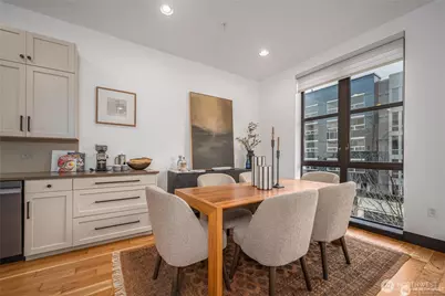 615 E Pike Street #303, Seattle, WA 98122 - Photo 11