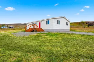671 Hull Road, Selah, WA 98942 - Photo 3