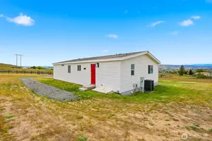 671 Hull Road, Selah, WA 98942 - Photo 5
