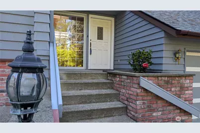 16827 41st Street E, Lake Tapps, WA 98391 - Photo 3