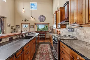 95 Horizon Ln, Chelan, WA 98816 - Photo 13