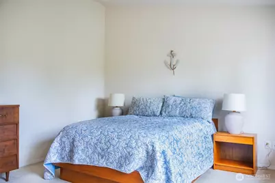 2010 Creekside Lane, Anacortes, WA 98221 - Photo 19