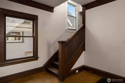 5519 12th Avenue NE, Seattle, WA 98105 - Photo 13