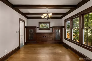 5519 12th Ave NE, Seattle, WA 98105 - Photo 5