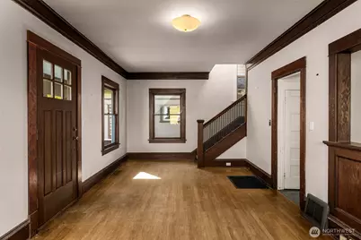 5519 12th Avenue NE, Seattle, WA 98105 - Photo 9