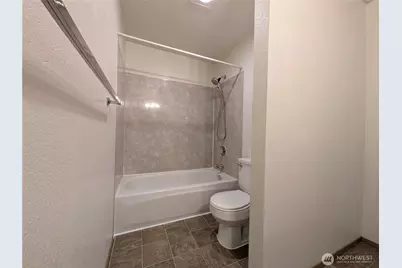 7537 NE Beachwood Avenue, Poulsbo, WA 98370 - Photo 11