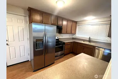 17930 Military Road S, SeaTac, WA 98188 - Photo 3