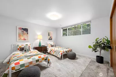 3439 24th Avenue W, Seattle, WA 98199 - Photo 25