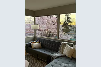 3439 24th Avenue W, Seattle, WA 98199 - Photo 9