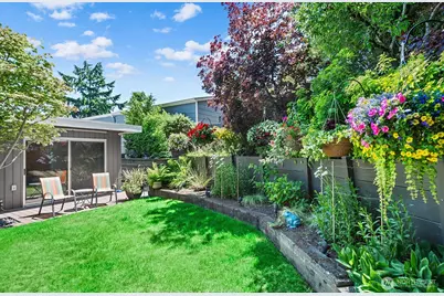 3439 24th Avenue W, Seattle, WA 98199 - Photo 33