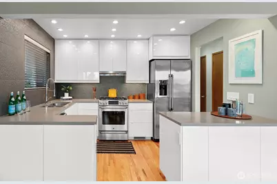 3439 24th Avenue W, Seattle, WA 98199 - Photo 17