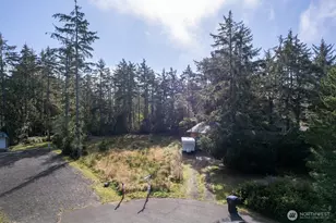 958 Gemini Ct SE, Ocean Shores, WA 98569 - Photo 1