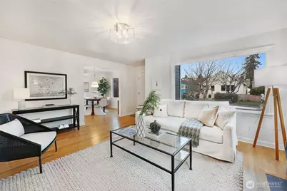 7525 17th Avenue NW, Seattle, WA 98117 - Photo 3