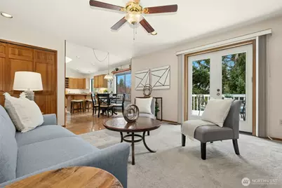 2420 Squak Mountain Loop SW, Issaquah, WA 98027 - Photo 15