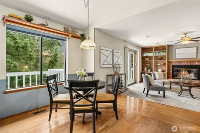 2420 Squak Mountain Loop SW, Issaquah, WA 98027 - Photo 13