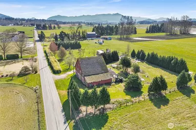 16068 Field Road, Bow, WA 98232 - Photo 23