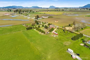 16068 Field Rd, Bow, WA 98232 - Photo 15