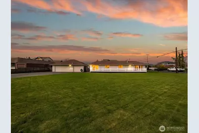 216 Caspers Street, Edmonds, WA 98020 - Photo 1