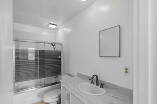 216 Caspers St, Edmonds, WA 98020 - Photo 17