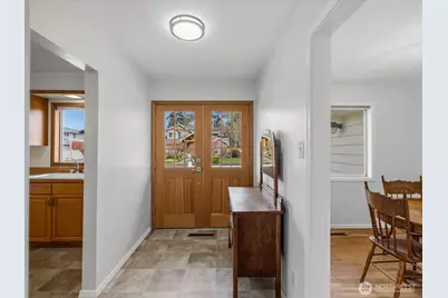 216 Caspers Street, Edmonds, WA 98020 - Photo 5