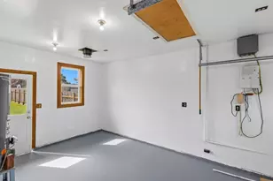 216 Caspers St, Edmonds, WA 98020 - Photo 25