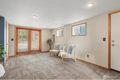 819 NE 180th Street, Shoreline, WA 98155 - Photo 11