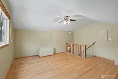 819 NE 180th Street, Shoreline, WA 98155 - Photo 21