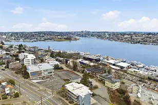 1758 Dexter Ave N, Seattle, WA 98109 - Photo 29