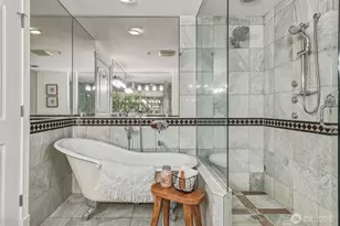 311 E Republican St, Seattle, WA 98102 - Photo 29