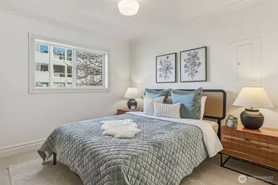 311 E Republican Street #602, Seattle, WA 98102 - Photo 17