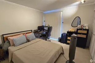 11010 NE 68th St, Kirkland, WA 98033 - Photo 7