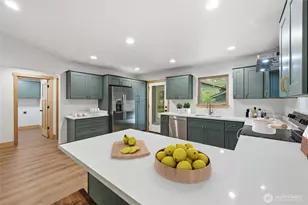 11408 Laurel Pl, Anderson Island, WA 98303 - Photo 13