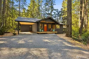 11408 Laurel Pl, Anderson Island, WA 98303 - Photo 5