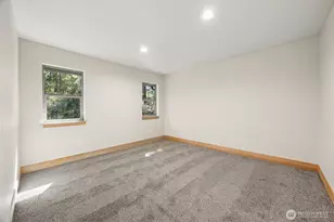11408 Laurel Pl, Anderson Island, WA 98303 - Photo 33