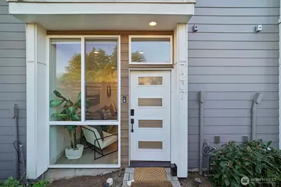 7207 12th Avenue NE, Seattle, WA 98115 - Photo 5
