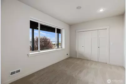 1021 Lightning Way, Camano Island, WA 98282 - Photo 27