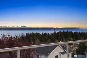 1021 Lightning Way, Camano Island, WA 98282 - Photo 35