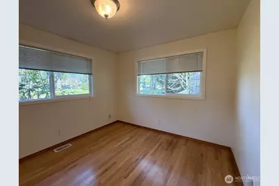 8328 200th Street SW, Edmonds, WA 98026 - Photo 15