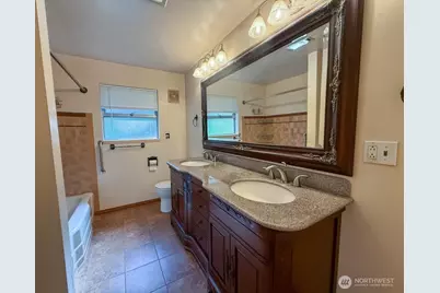 8328 200th Street SW, Edmonds, WA 98026 - Photo 19