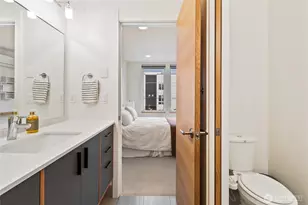 2011 NW 64th St, Seattle, WA 98107 - Photo 29